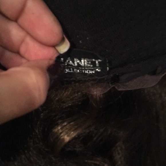 NWOT Dark brown with highlights wig - Picture 6 of 8